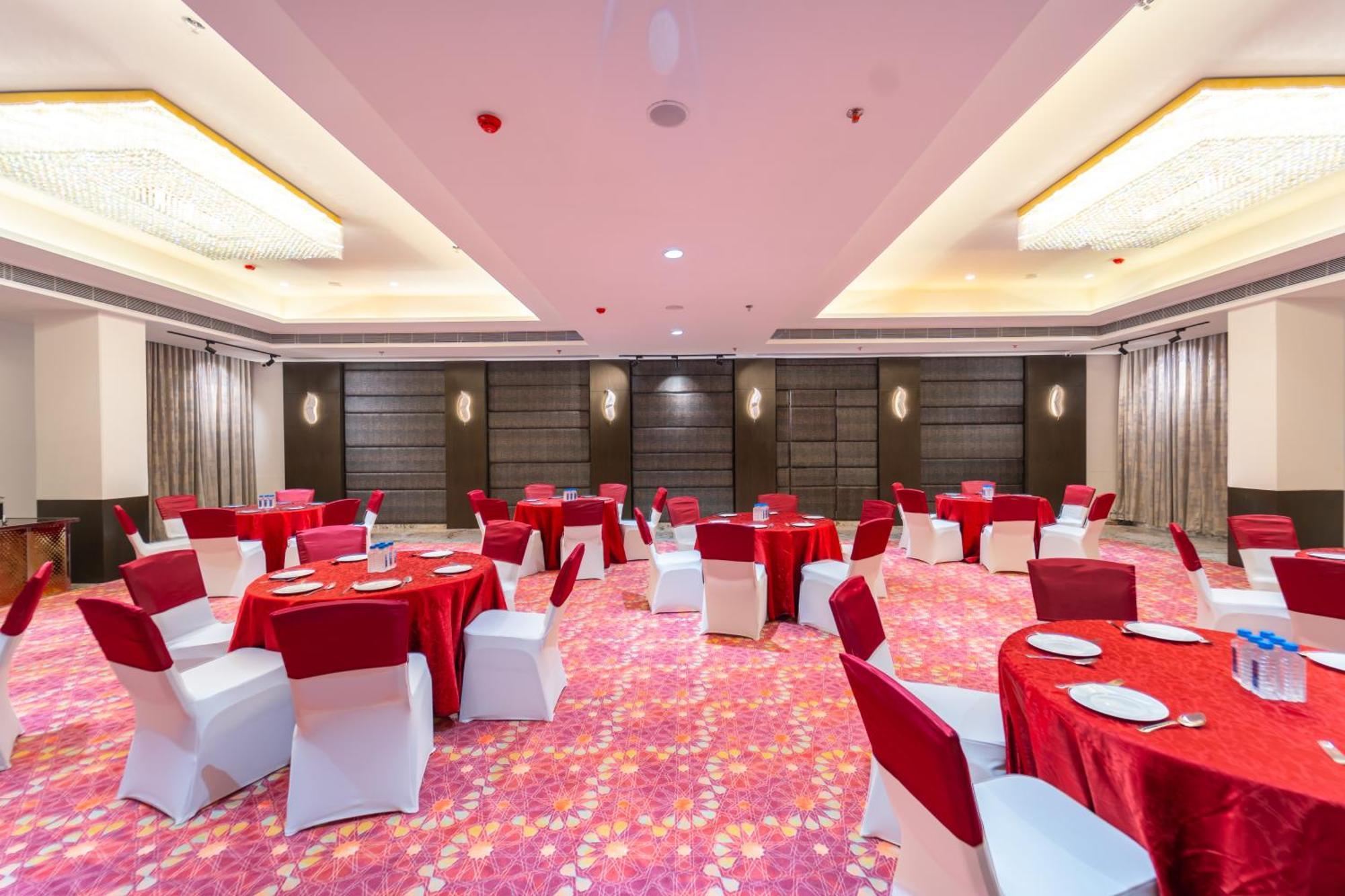Effotel By Sayaji Bhopal Exteriör bild