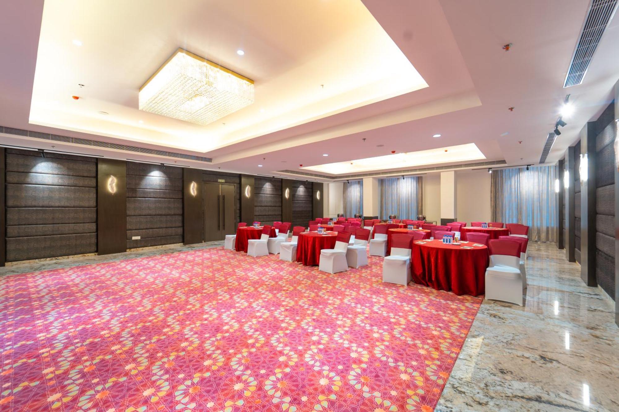 Effotel By Sayaji Bhopal Exteriör bild